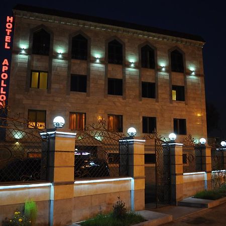 Hotel Apollon Jerevan Buitenkant foto